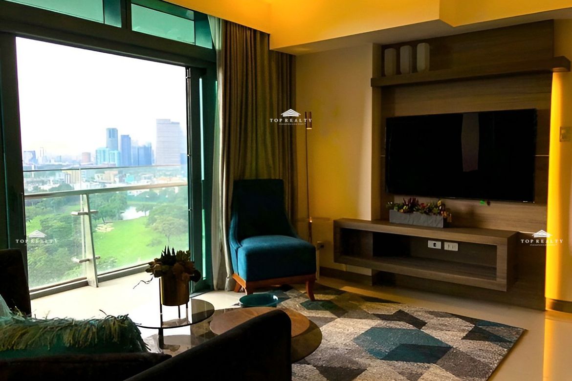 Fully-Furnished 2BR Luxury Apartment in BGC, Taguig City
