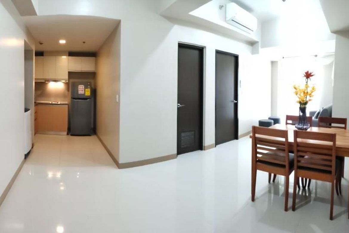 Fully Furnished 1-Bedroom Condo in Eastwood City