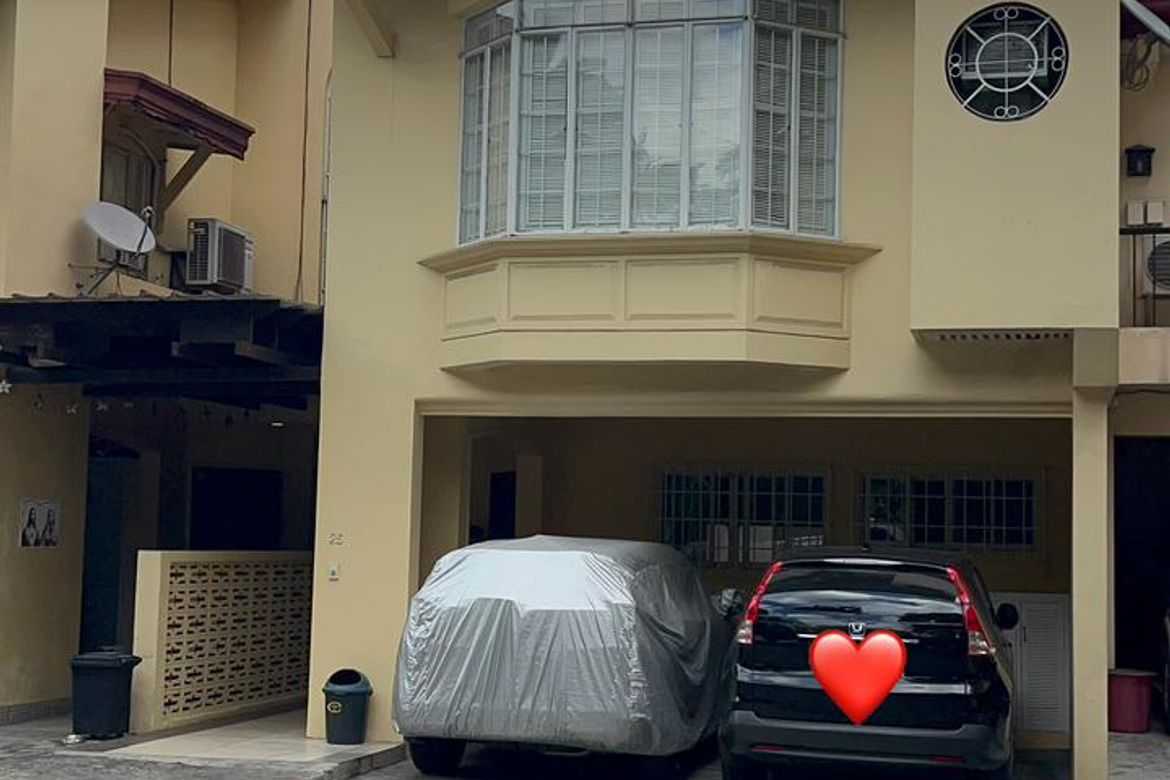 3BR House in Gated Community, Semi-Furnished
