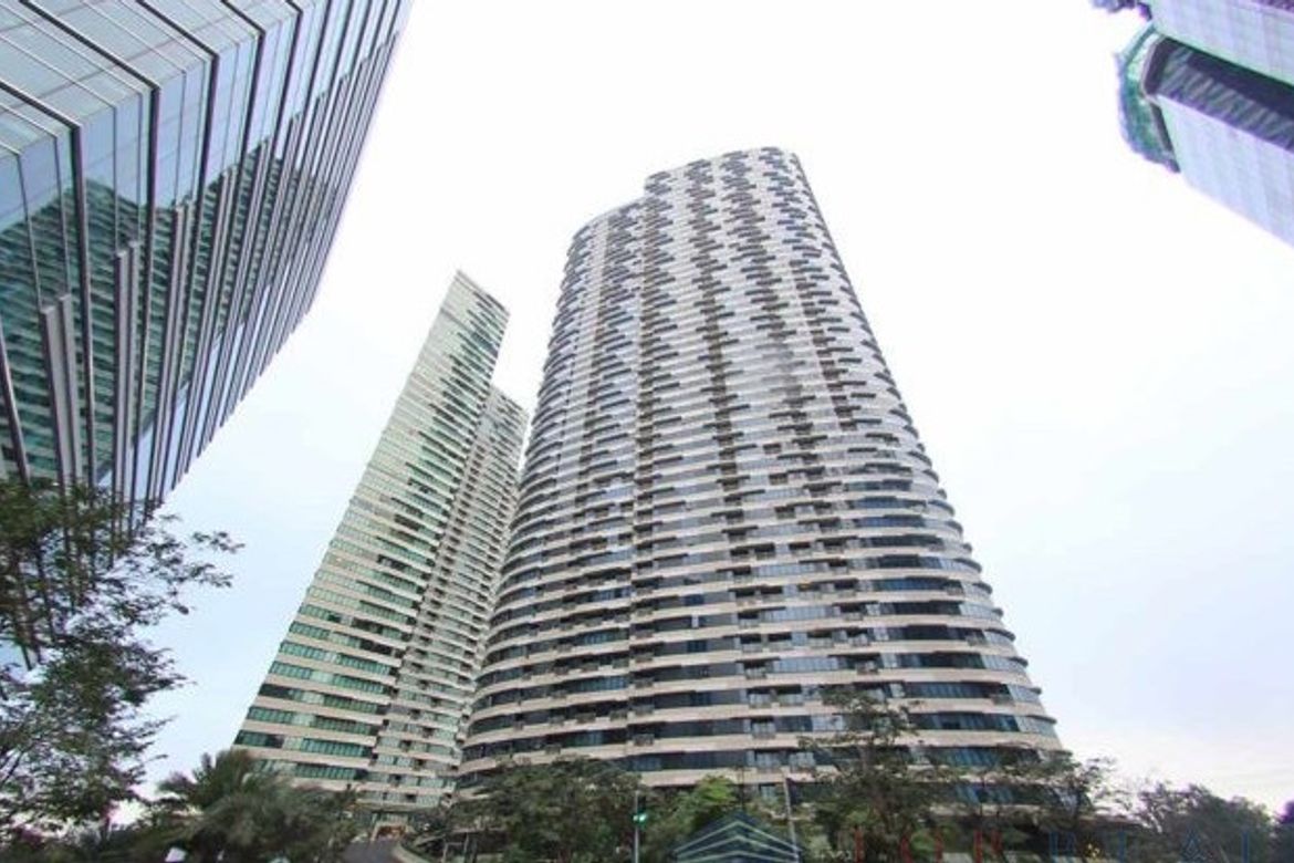 One Rockwell West-тегі 2 жұмақты лофт, Макати