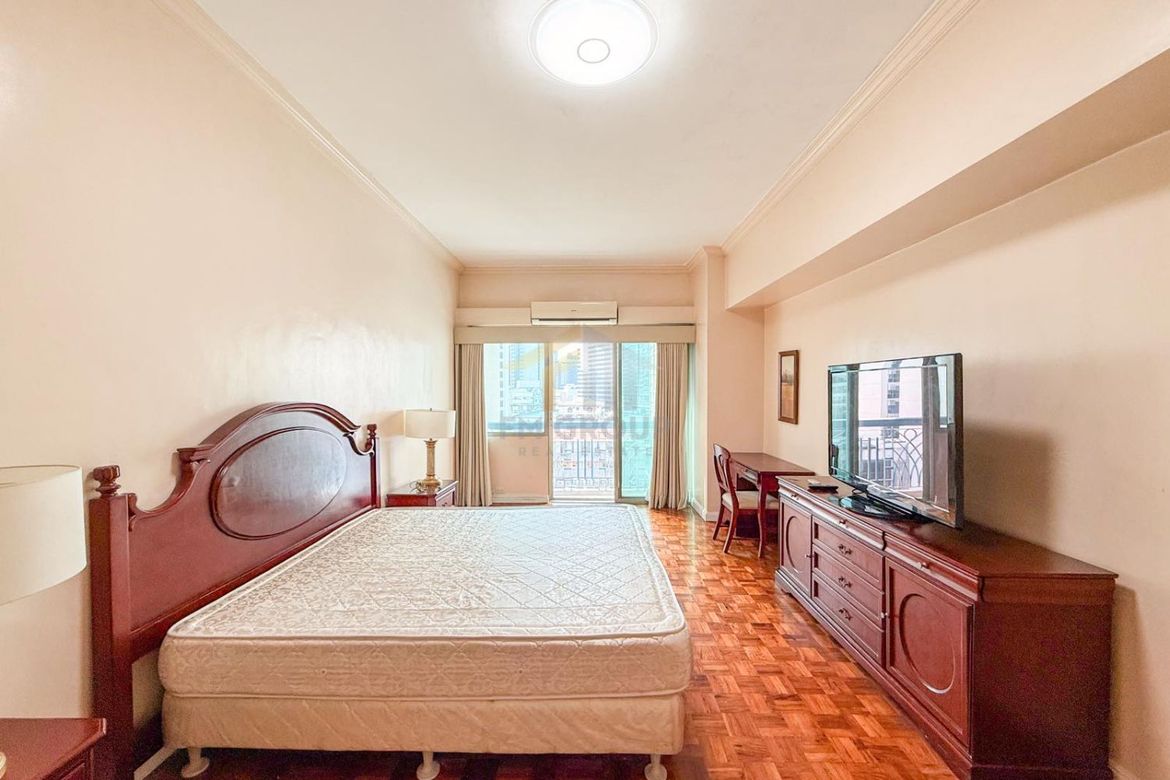 Frabella I, Makati-дағы 2 бөлмелі толық жабдықталған пәтер