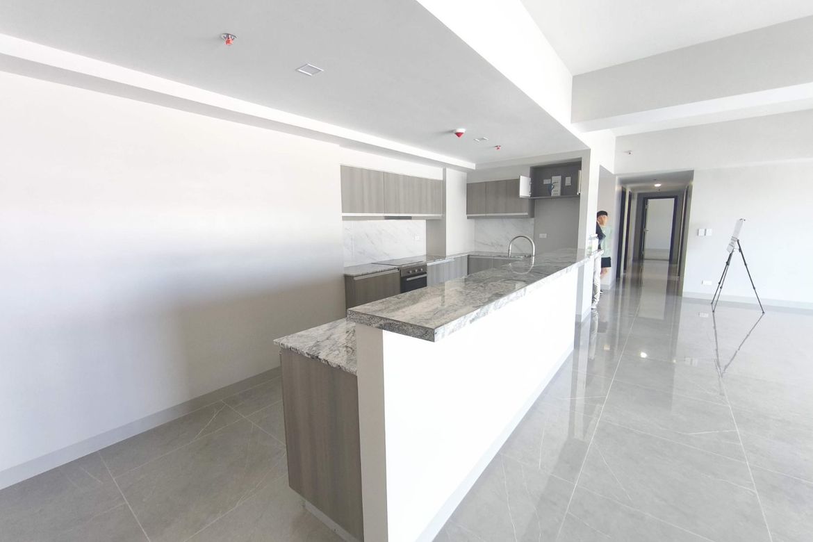 Толық жабдықталған 3 жатқы бөлмелі пәтер, Park McKinley West, Тагиг қаласы