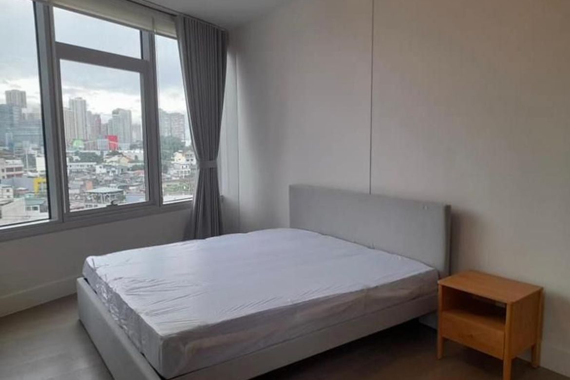 The Proscenium Residences-тегі 2 бөлмелі толық жабдықталған пәтер
