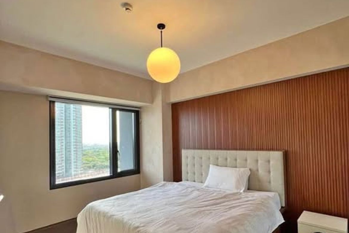 1BR Unit for Lease in Arya Residences BGC