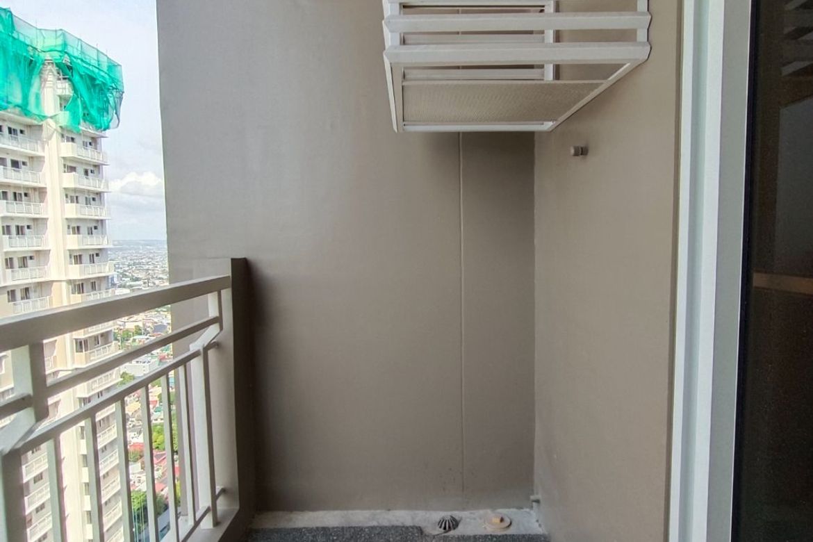 1 Bedroom Condo at Brixton Place, Kapitolyo Pasig
