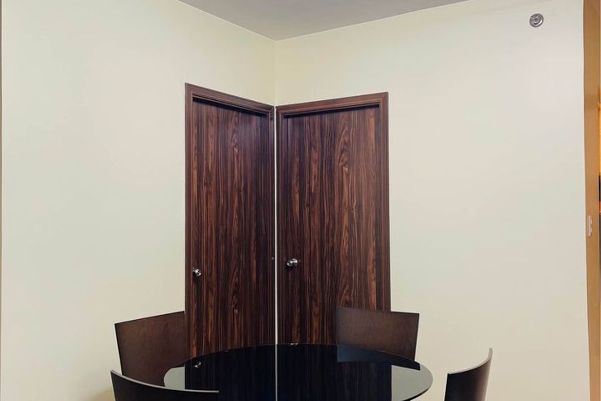 2-Bedroom Fully Furnished Apartment with Balcony and Parking