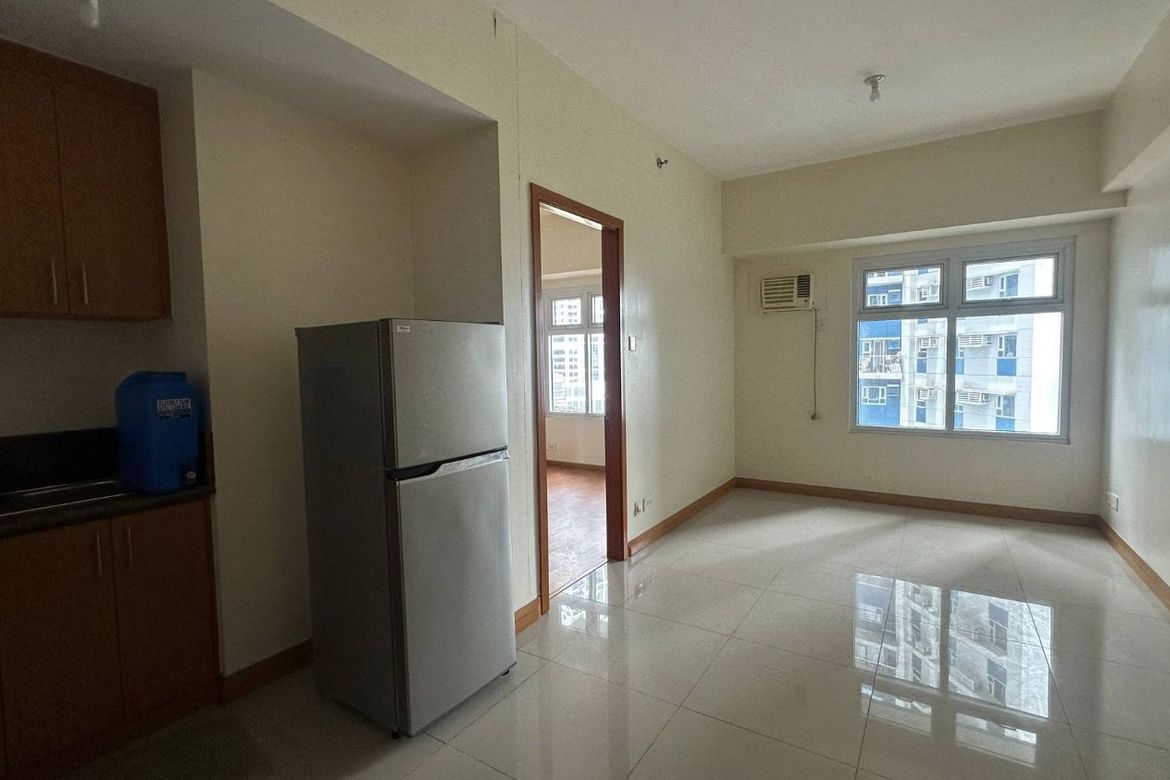 Trion Towers, BGC, Тагиг қаласындағы 1 бөлмелі бұрыш бөлме