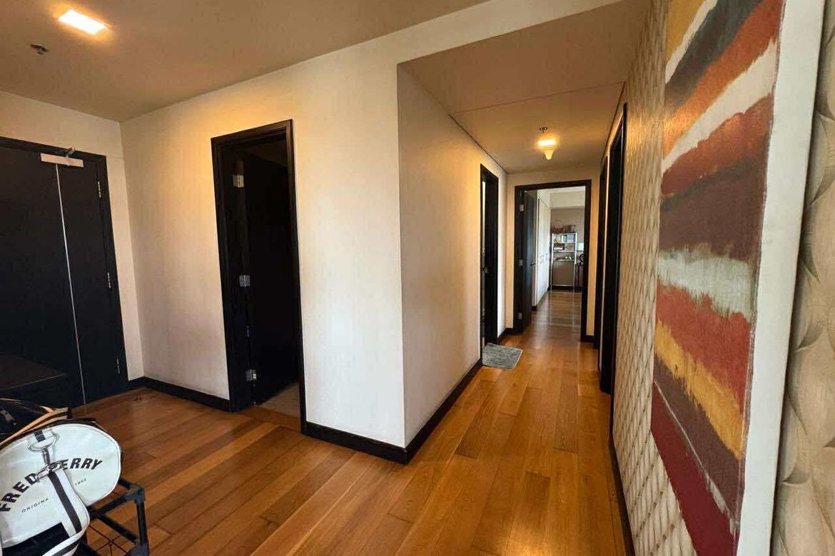 The Residences At Greenbelt, Макатидегі 3 бөлмелі толық жабдықталған люкс пәтер
