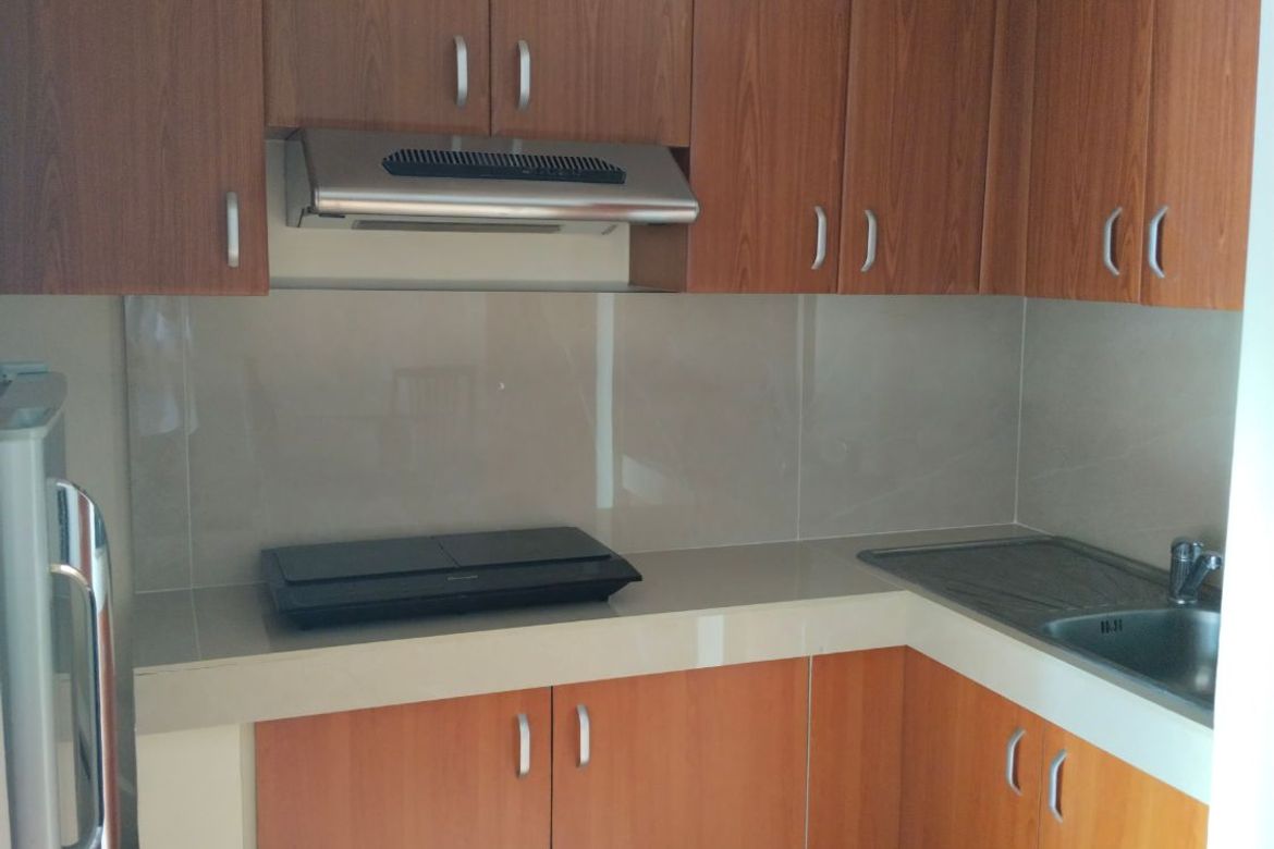 Fully Furnished Studio at Eastwood Parkview, Quezon City