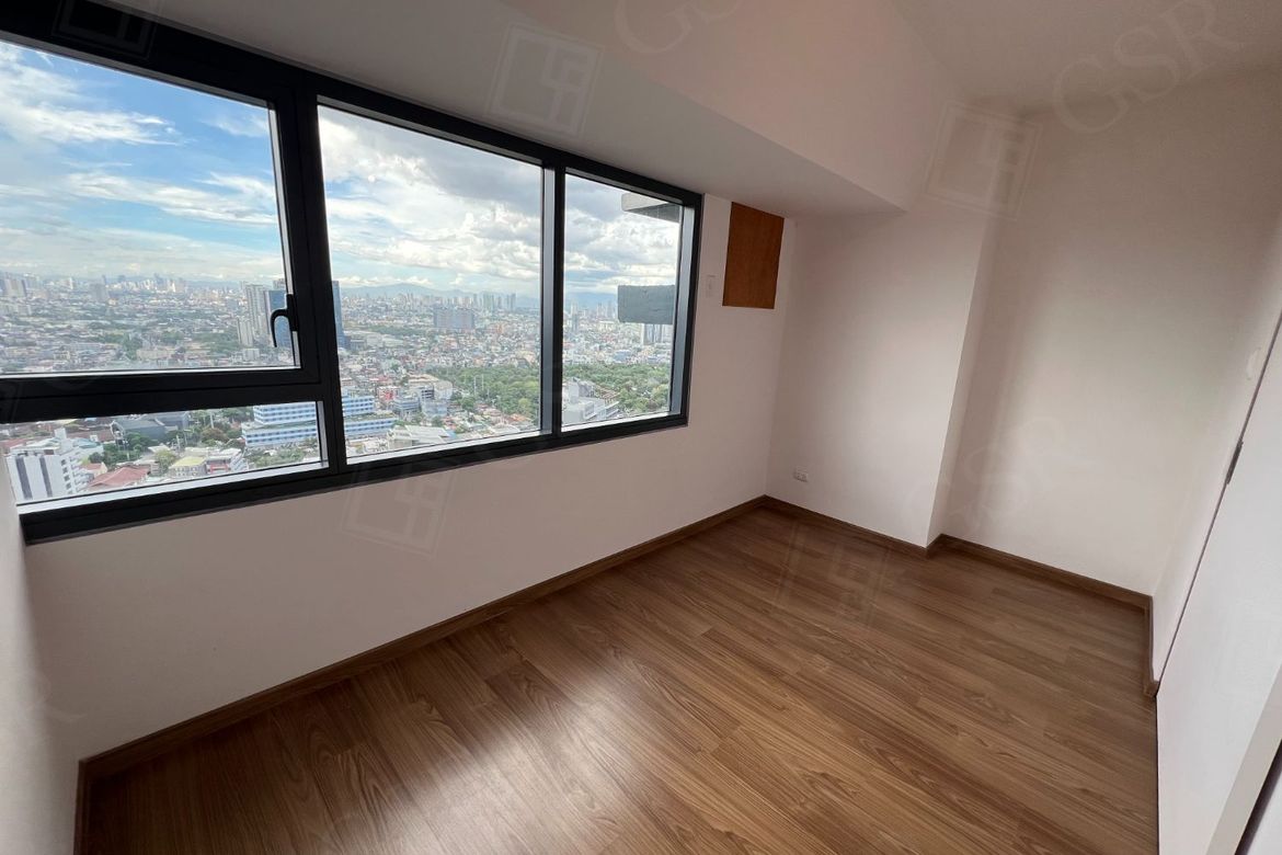 The Rise Makati кешеніндегі 1 бөлмелі пәтер, 41-ші қабат, жиһазсыз