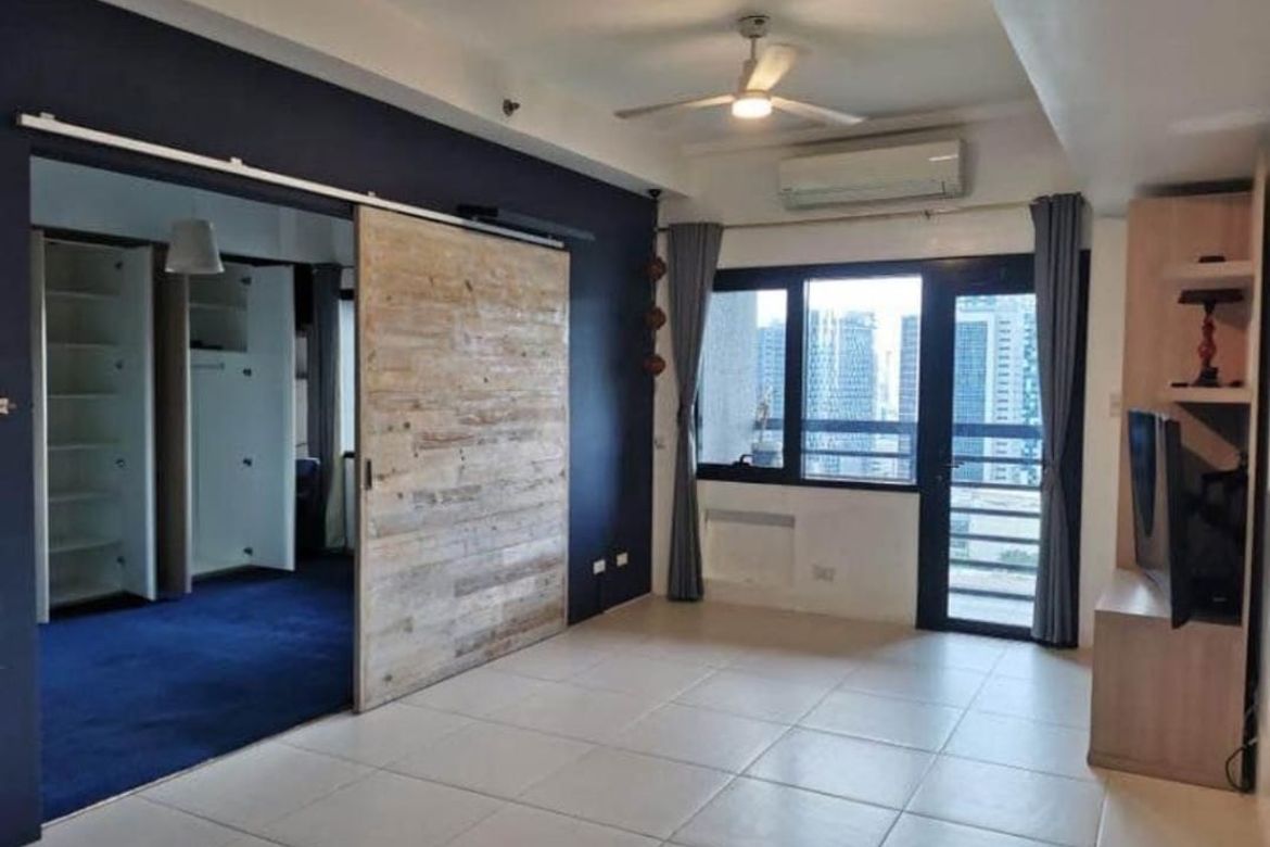 One Bedroom Unit in Icon Plaza BGC Taguig City