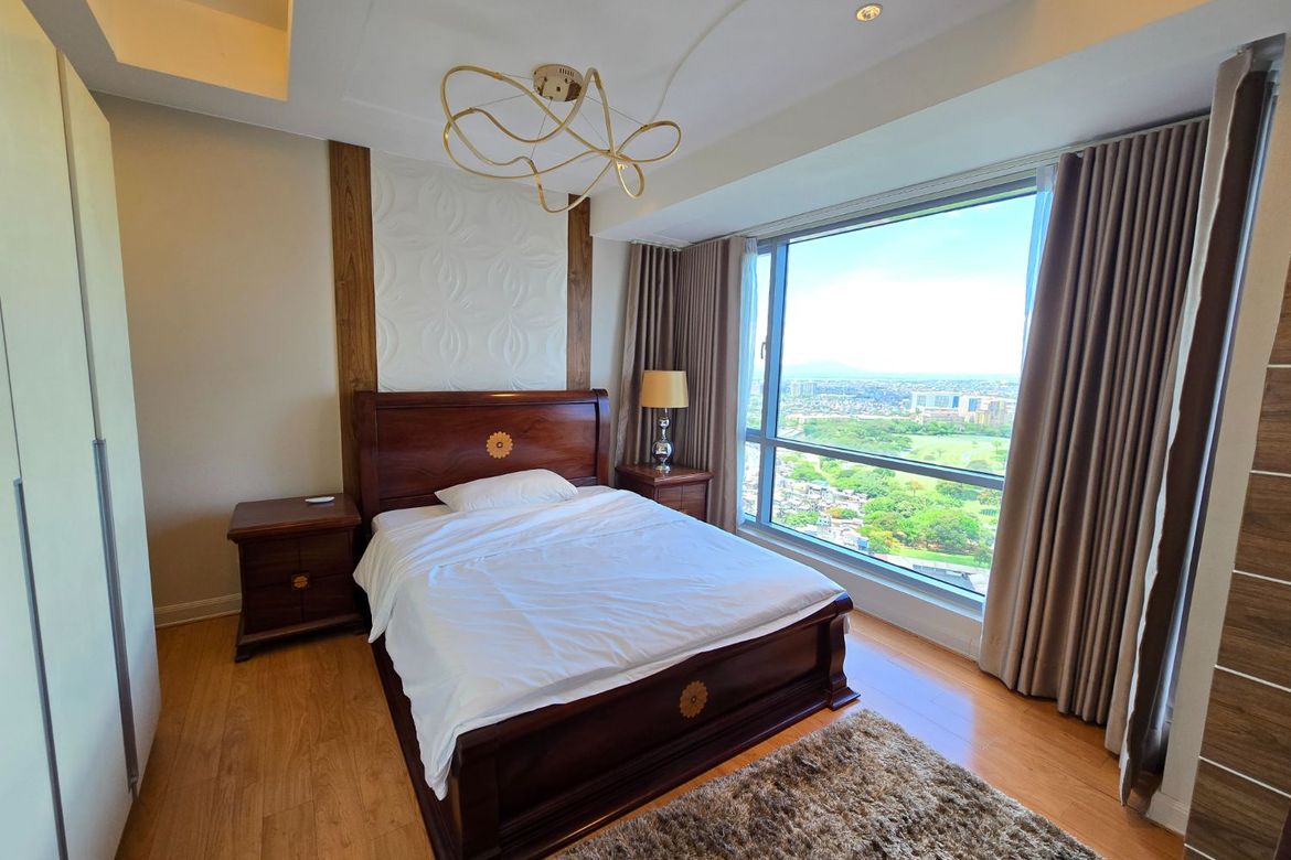 2BR Fully Furnished Unit at The Infinity, BGC