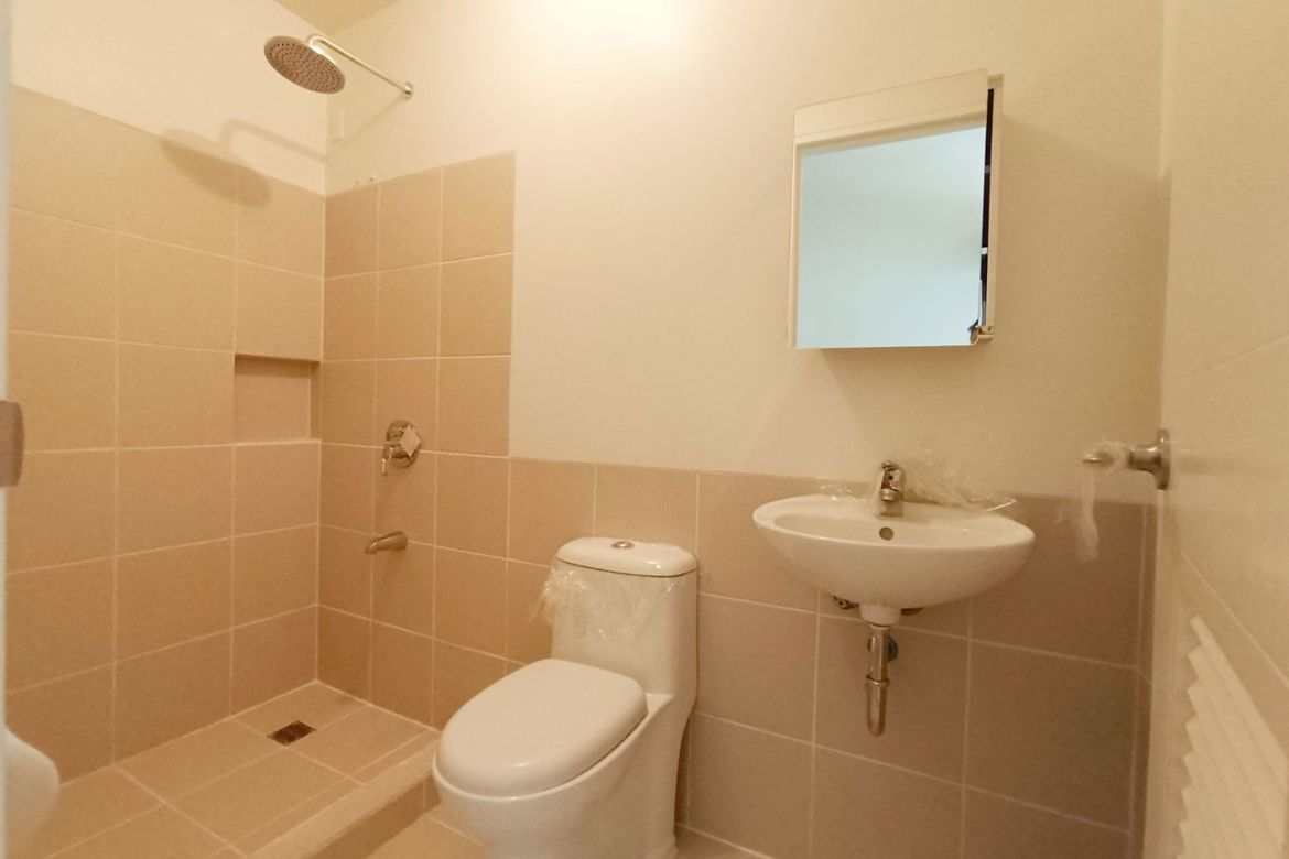 1 Bedroom Condo at Brixton Place, Kapitolyo Pasig