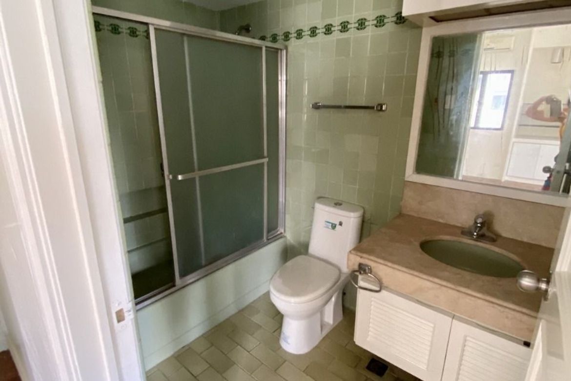 3-Bedroom Unit with Utility Room at Twin Towers