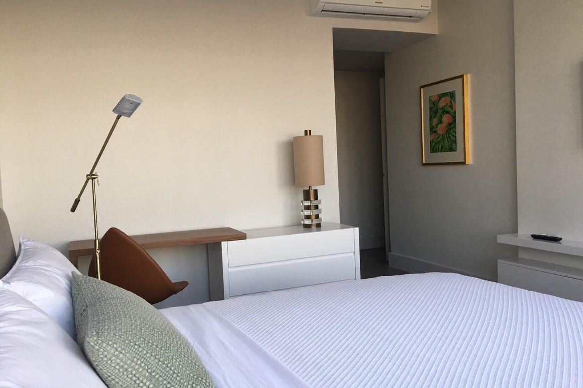 Sakura Tower, Makati қаласындағы 3 бөлмелі толық жабдықталған люкс пәтер
