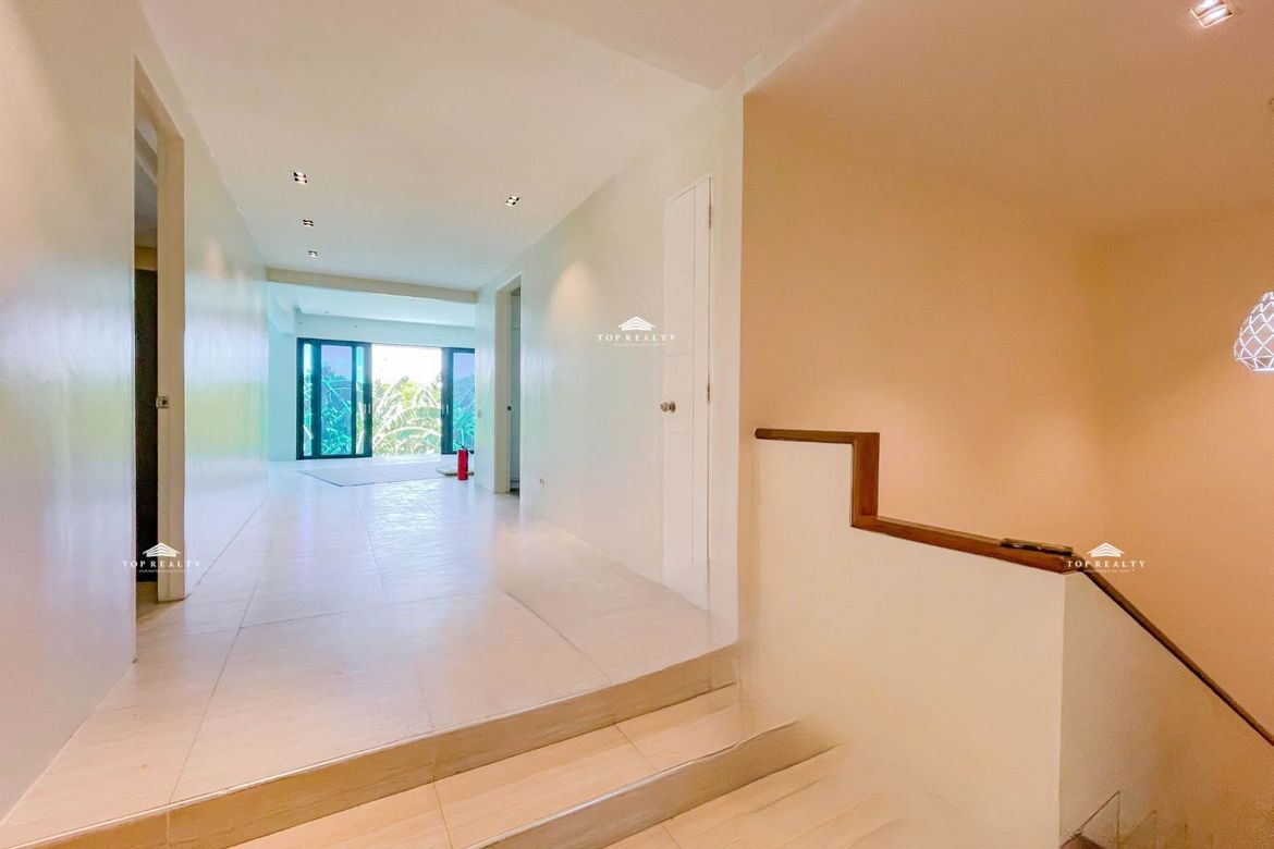 Spacious 5-Bedroom House in Ayala Alabang Village