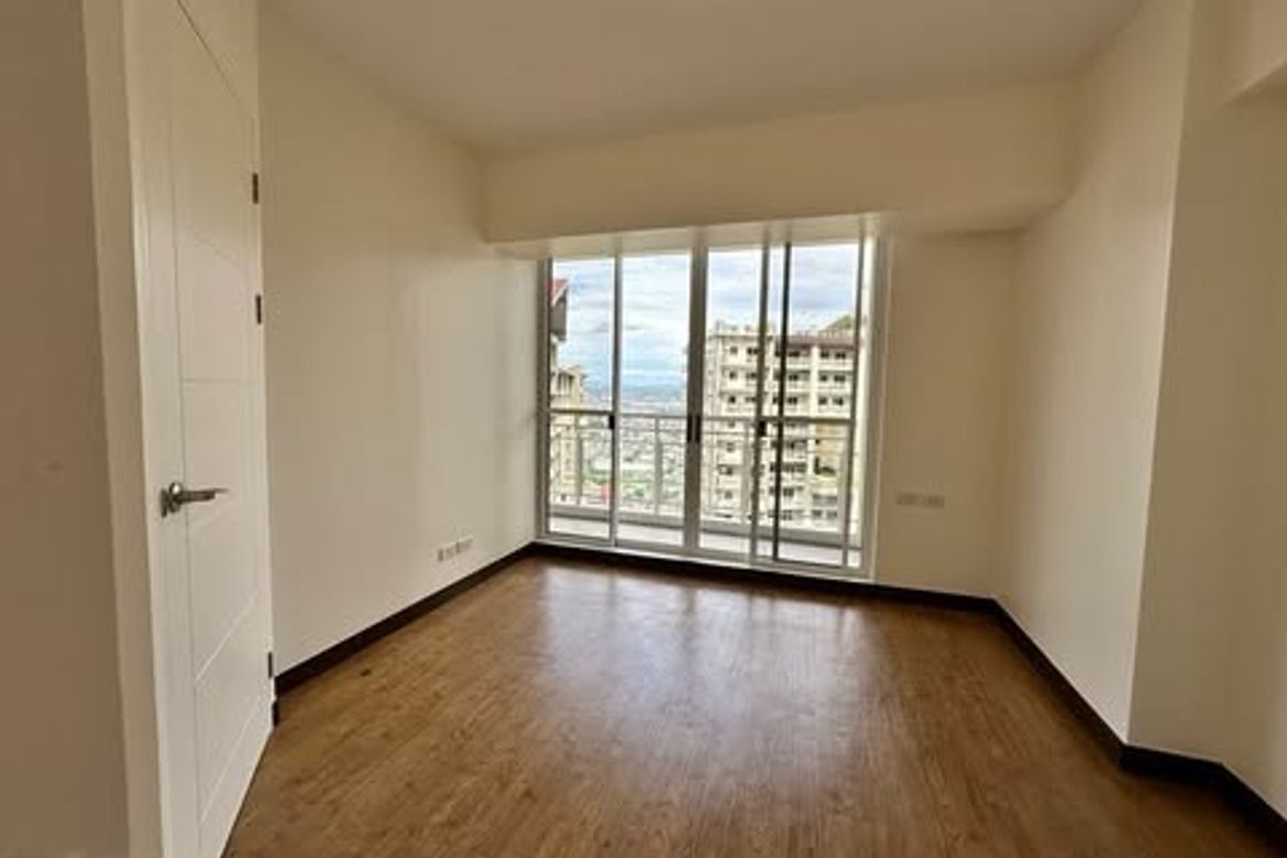 Allegra Gardens Place кондоминиумындағы 3 бөлмелі пәтер, Пасиг қаласы