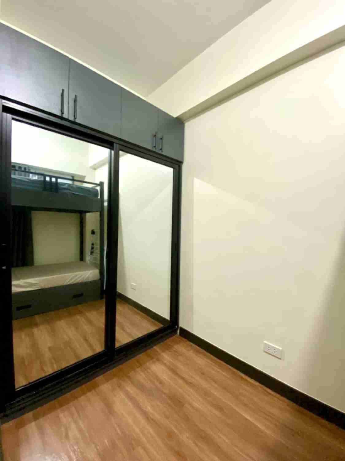 Satori Residences 2-кімнатна квартира з меблями та парковкою
