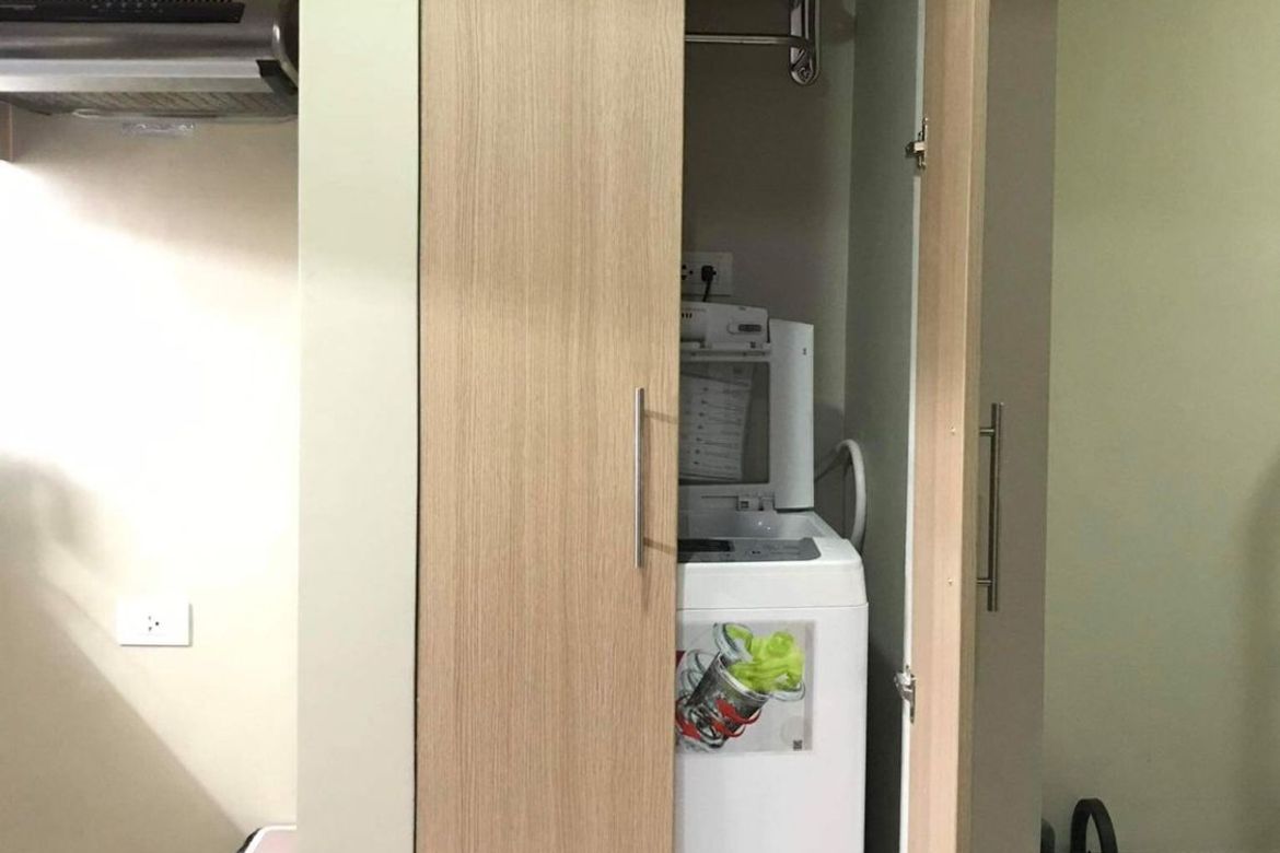 Fully Furnished One Bedroom Apartment in Salcedo Village, Makati