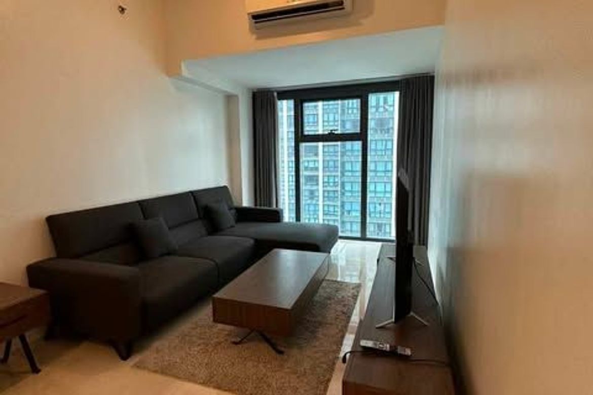 Grand Hyatt Residences, BGC-тегі 2 жұмақ + қызметші бөлмесі бар сүйкімді пәтер