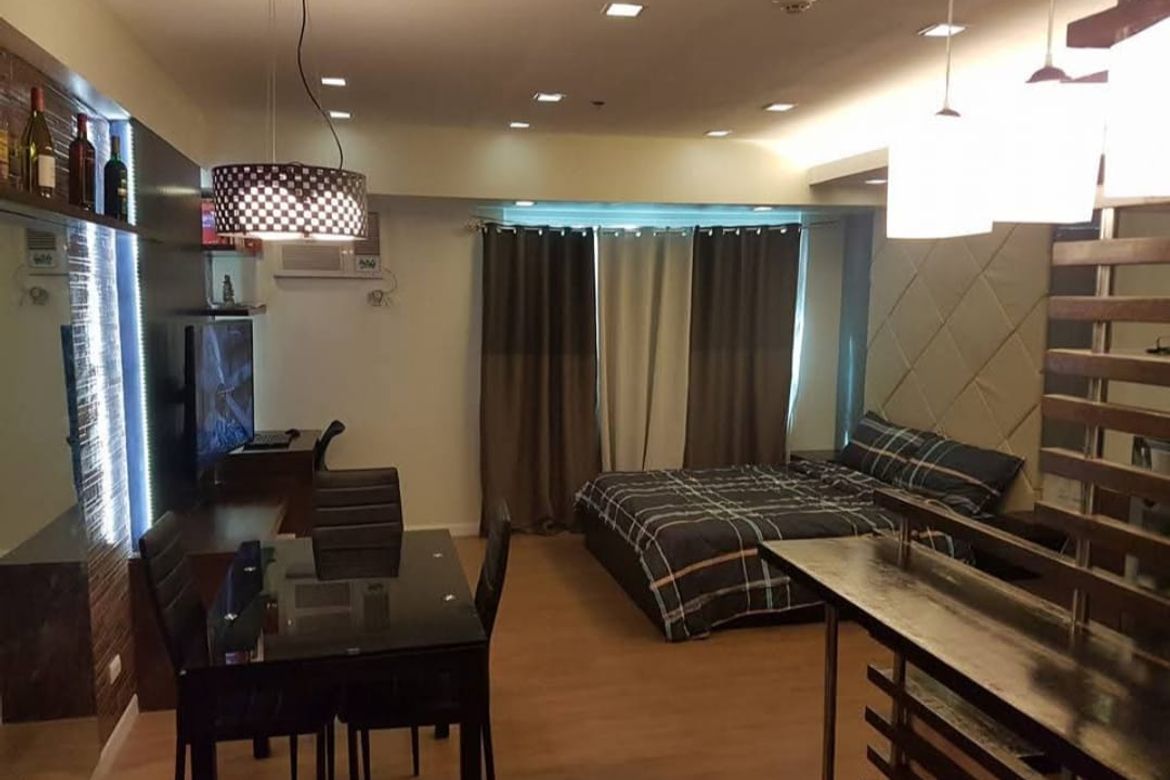 Two Serendra, The Meranti-дағы студия