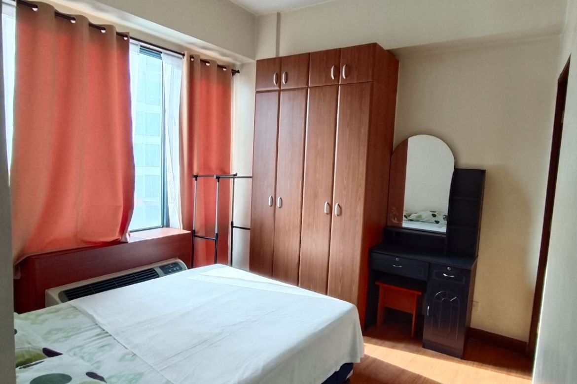 Fully Furnished Studio at Eastwood Parkview, Quezon City