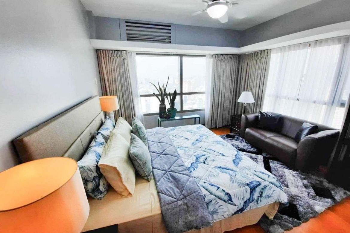 2BR Fully Furnished Corner Unit in The Residences at Greenbelt, Makati CBD