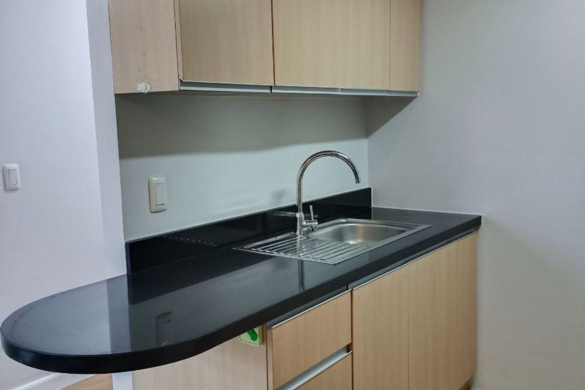 Fully Furnished 2 Bedroom Apartment in Two Serendra, BGC