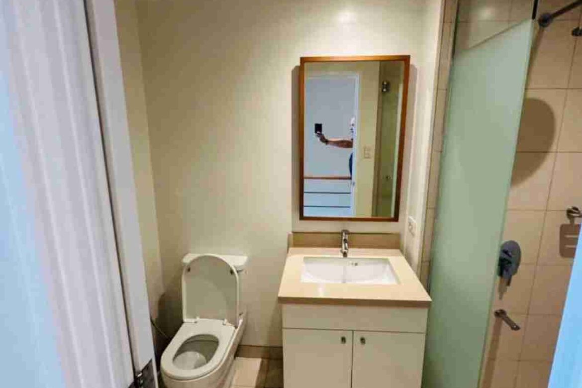 One Rockwell West-тегі 2 жұмақты лофт, Макати