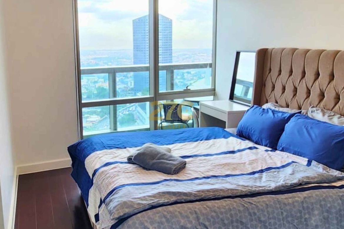 Fully Furnished 1-Bedroom Condo in BGC with East-Facing Balcony