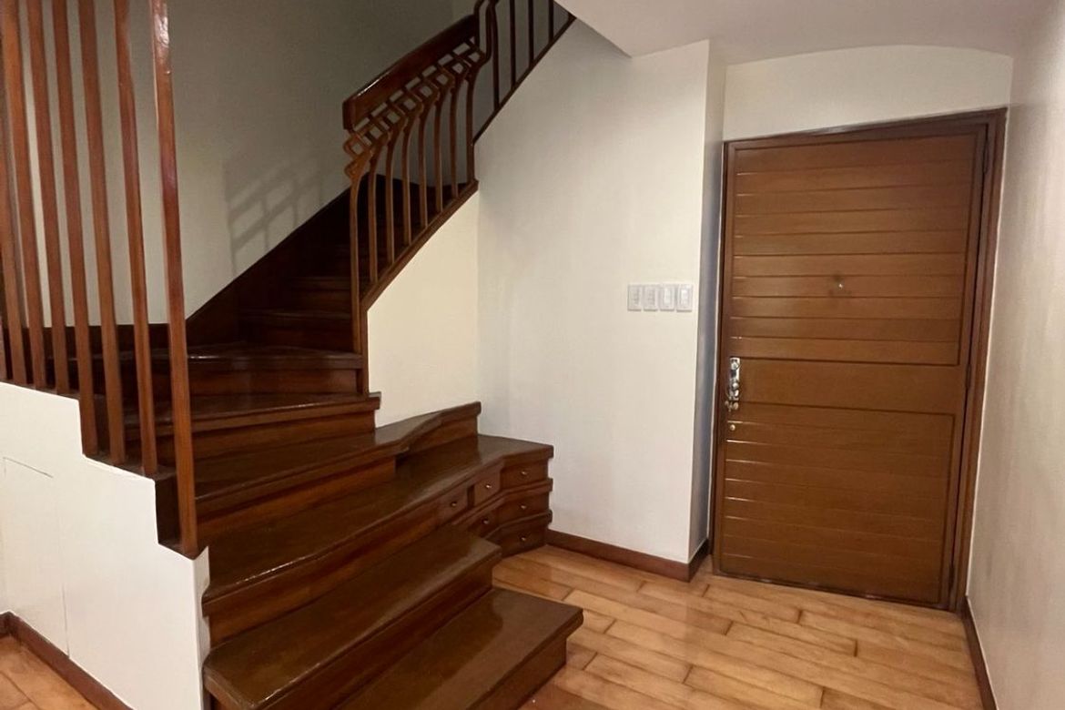 Semi-Furnished Townhouse in Gilmore Townhomes, Quezon City
