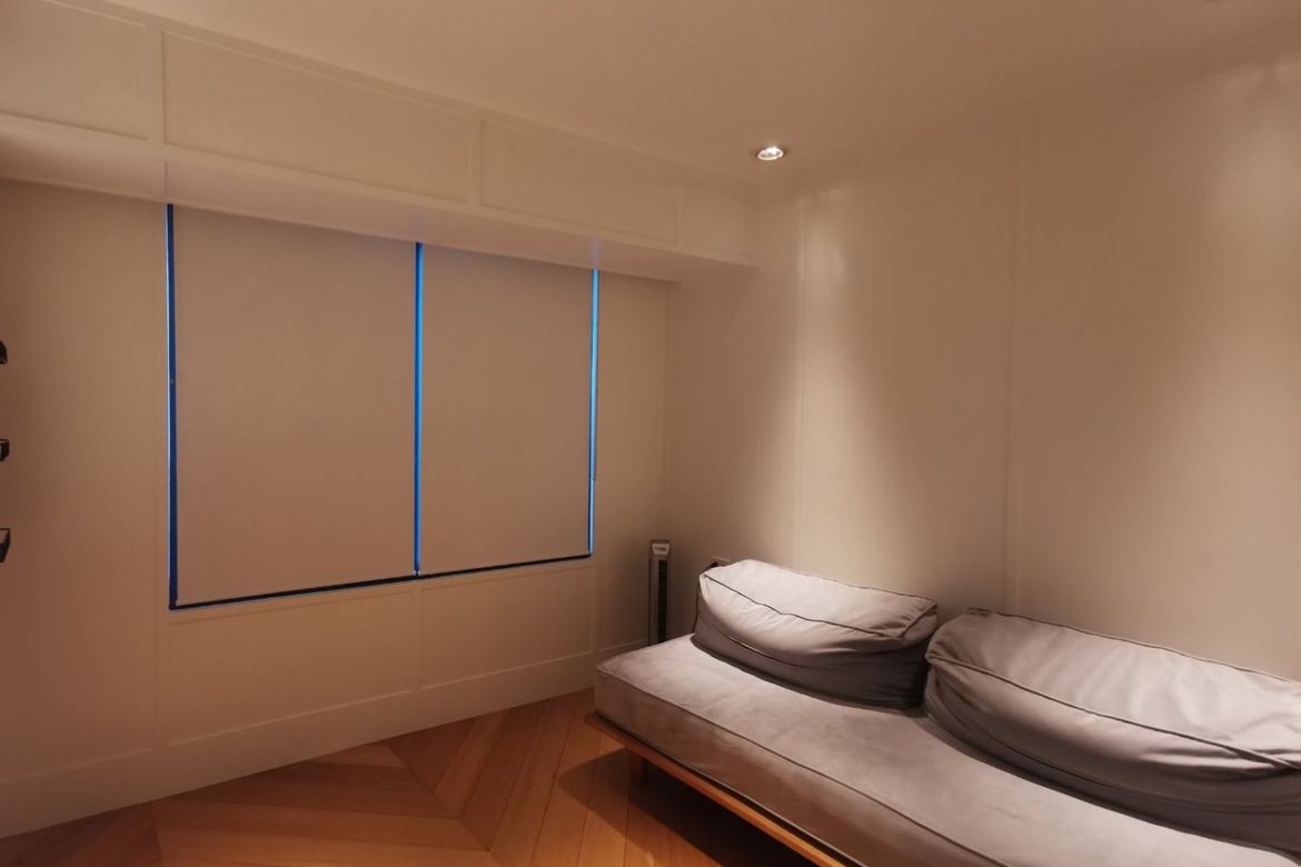 Luxurious 2-Bedroom Fully Furnished High-Rise Apartment