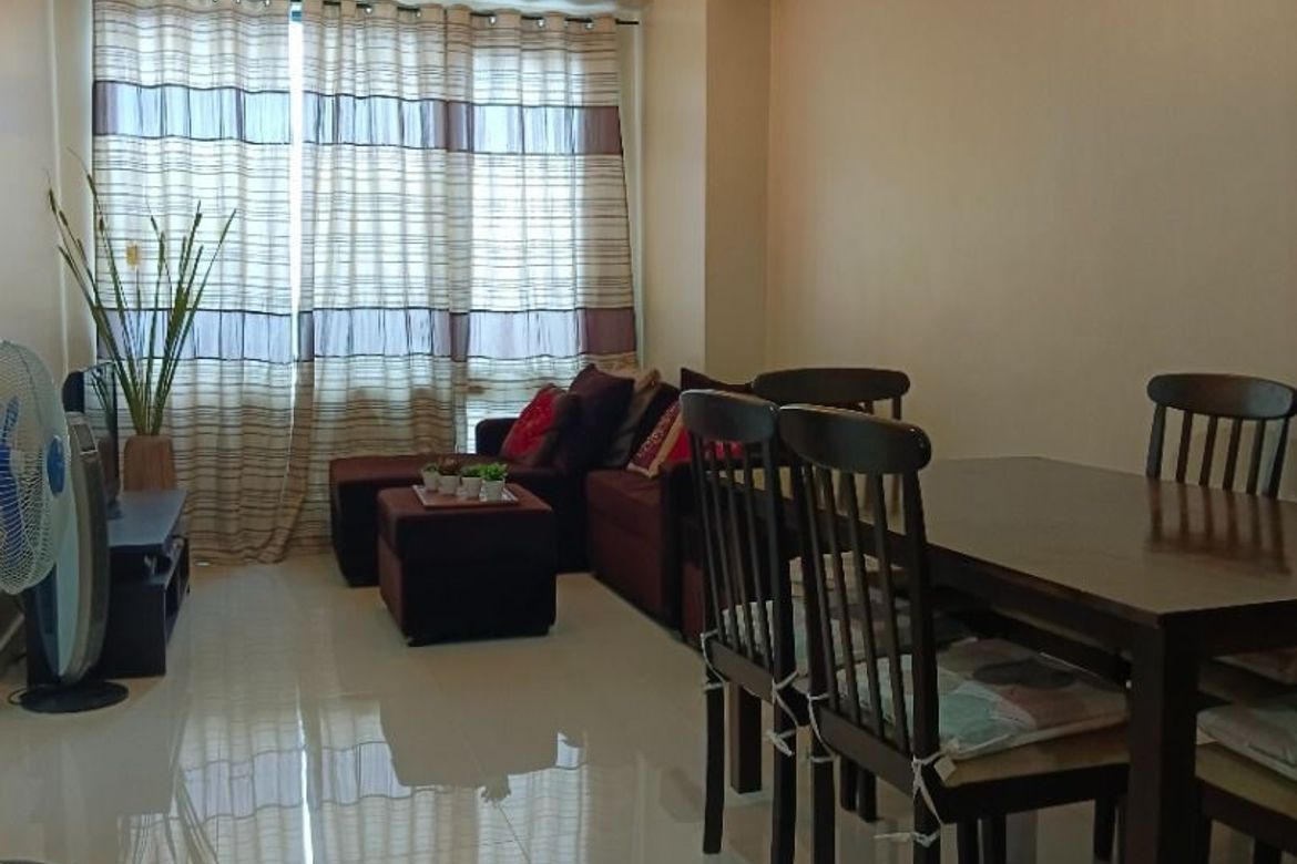 Fully Furnished Studio Unit at Eastwood Parkview, Quezon City