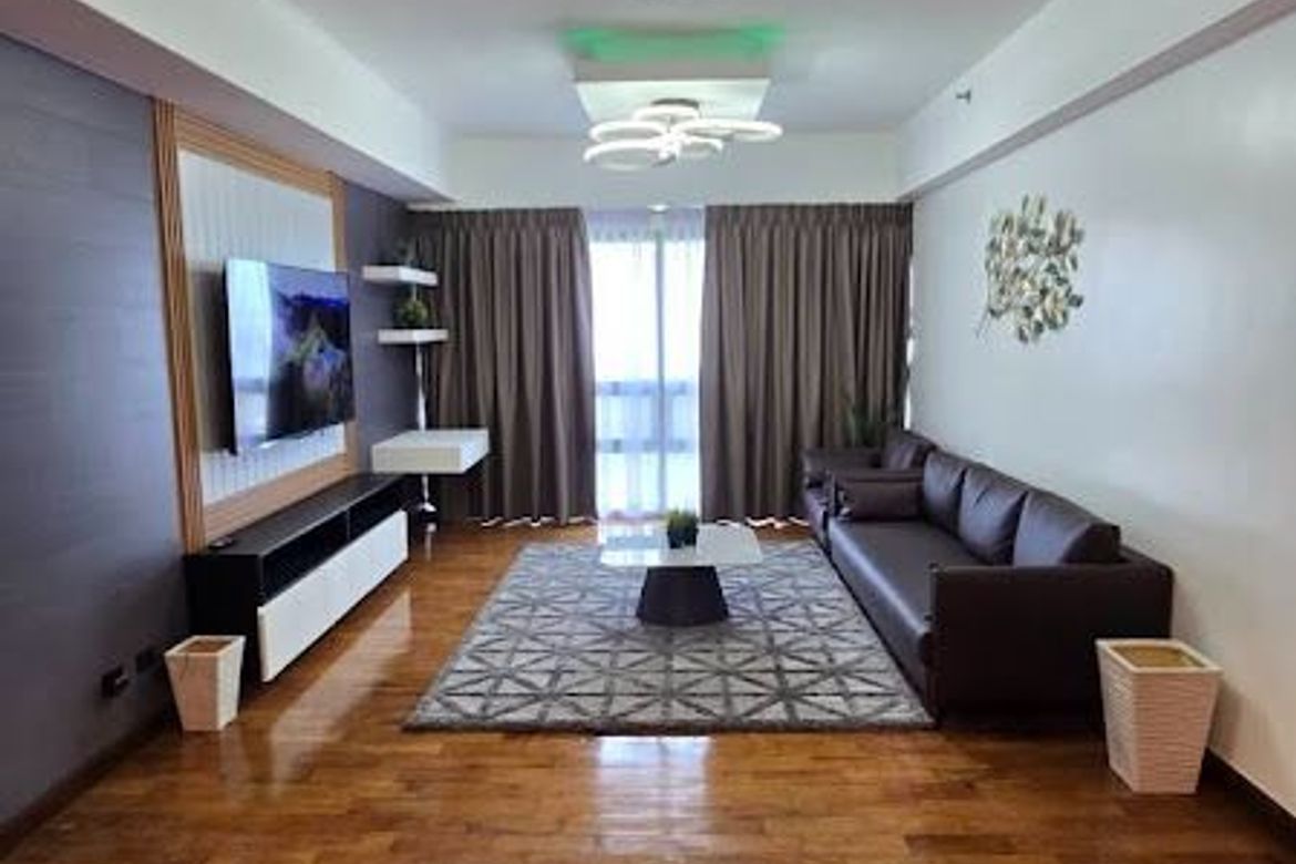 Luxurious 2-Bedroom Condo in Greenbelt, Makati City
