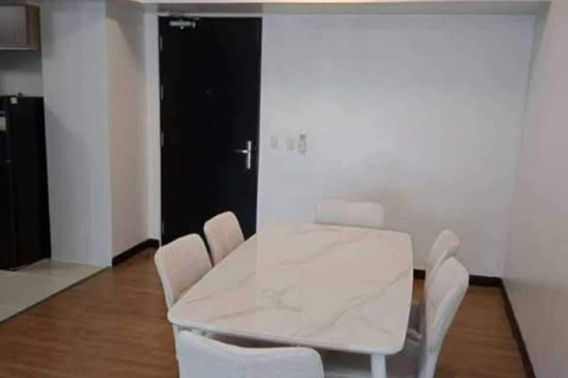 Fully Furnished 2-Bedroom Unit in BGC, Taguig City