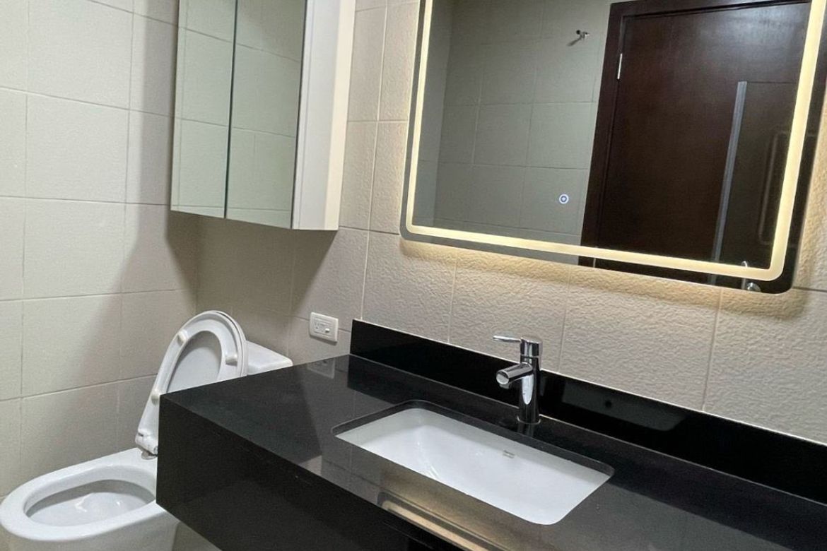 3 бөлмелі толық жабдықталған пәтер Escala, Макати