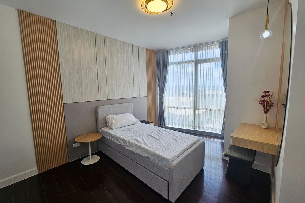 2 бөлмелі люкс пәтер, East Gallery Place, BGC