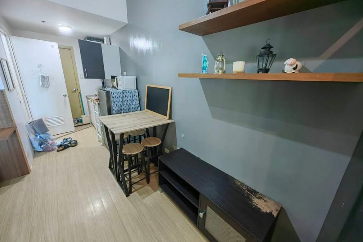 Fully Furnished Studio with Ortigas Skyline View