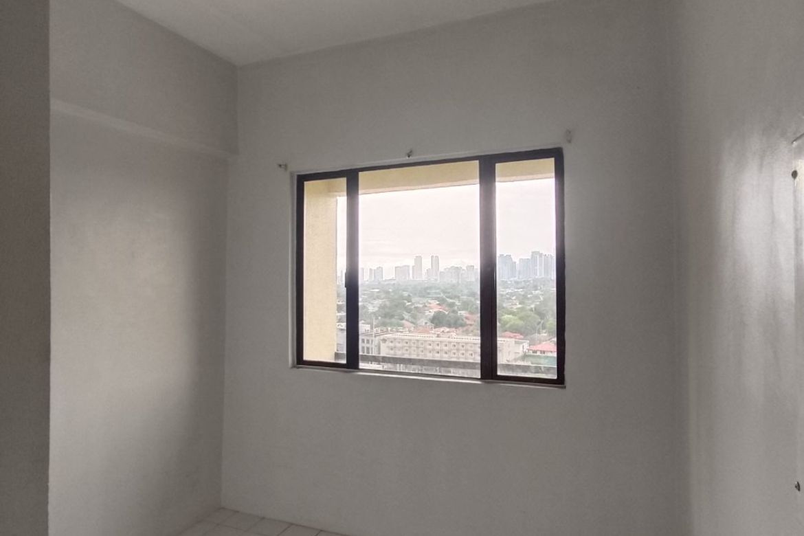 1 Bedroom Bare Condo at Eastwood Excelsior, 12th Floor, Tower 2