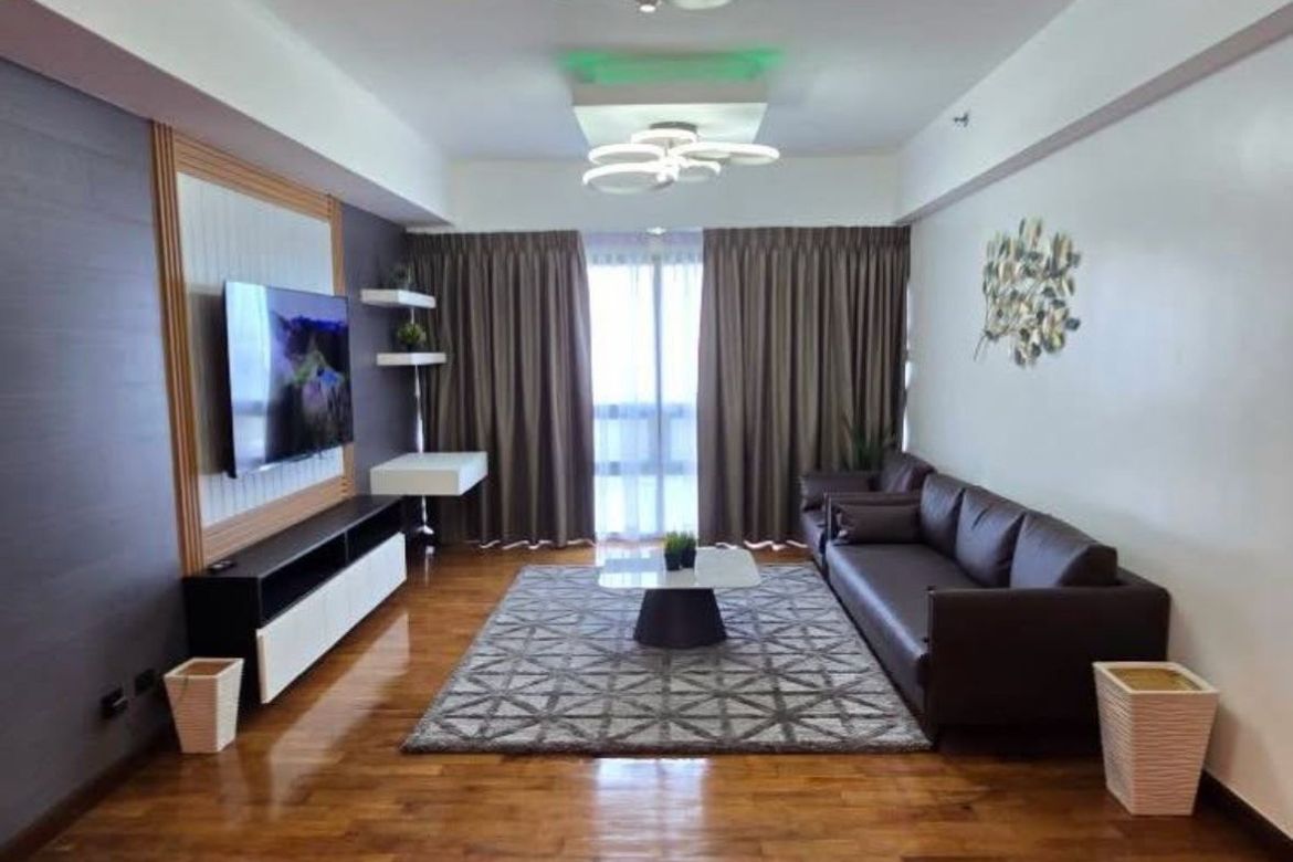 Luxurious 2-Bedroom Fully Furnished Apartment in Makati City