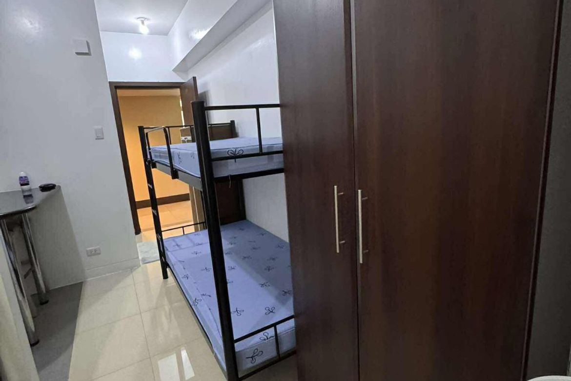 Cozy Studio at Stamford Executive Residences in Taguig City