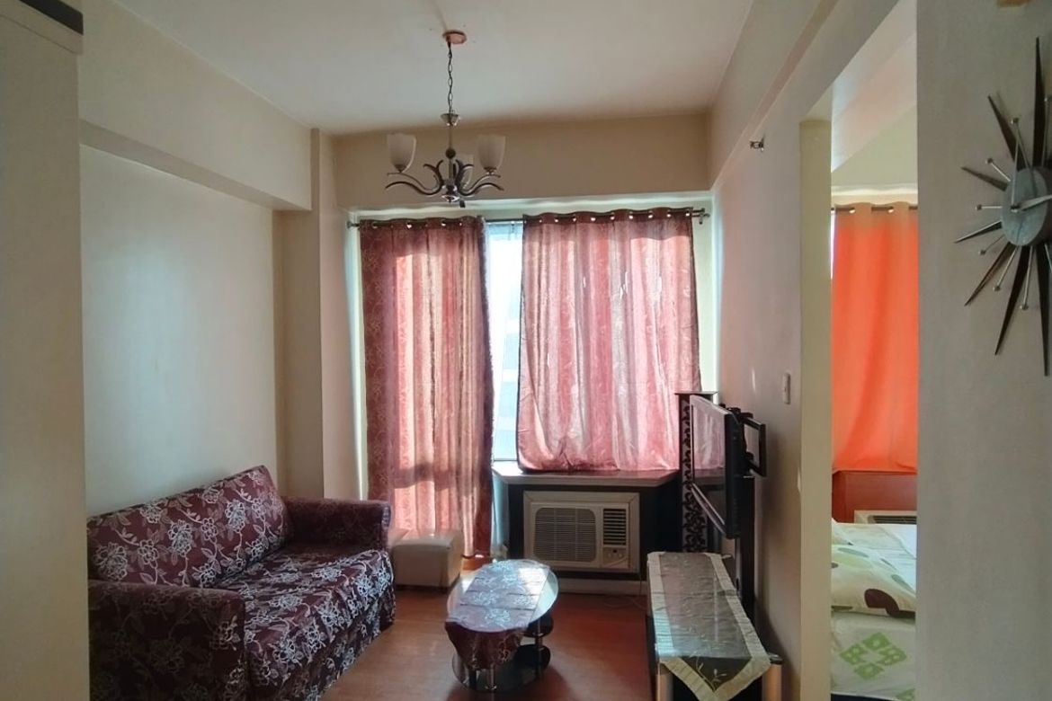 Fully Furnished Studio at Eastwood Parkview, Quezon City