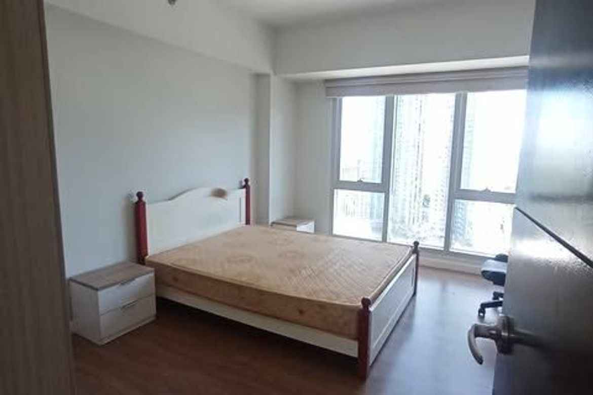 The Maridien – 2-мұнара, BGC-дағы кең 3 бөлмелі пәтер