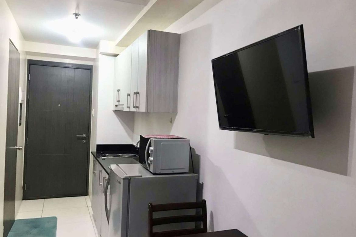 1 Bedroom Apartment in Green Residences near DLSU Taft