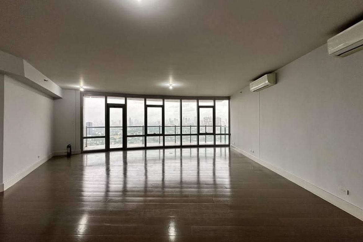 The Proscenium-дағы 3 бөлмелі люкс пәтер | Киров