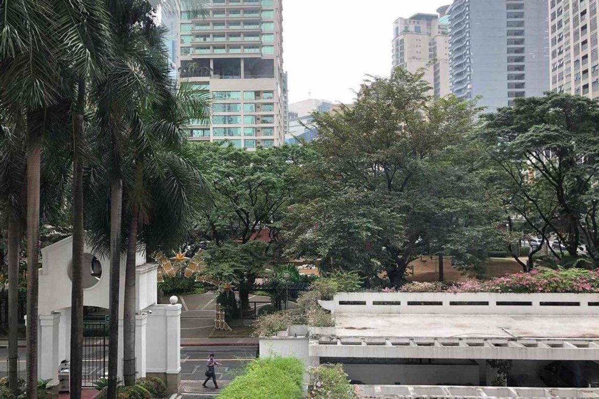 2-bedroom Condo at One Salcedo facing Salcedo Park