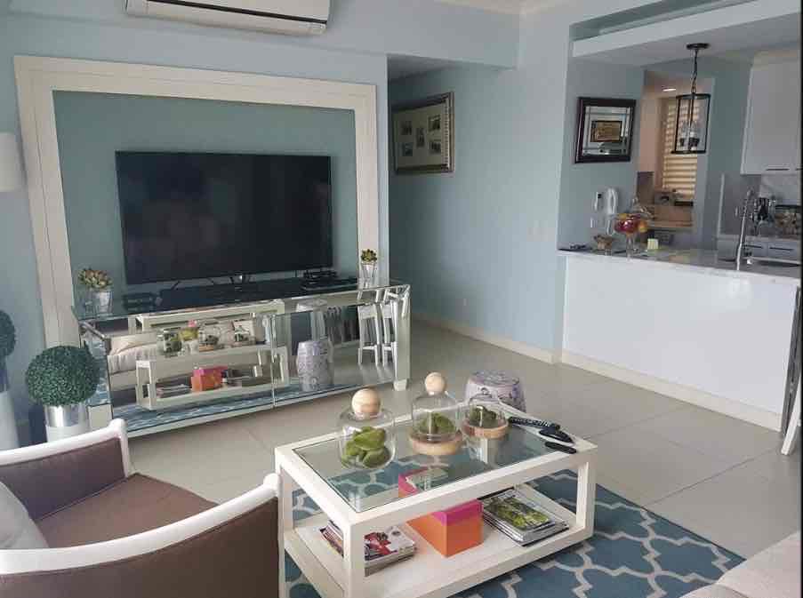 2 бөлмелі толық жабдықталған пәтер Two Serendra-да BGC көрінісімен