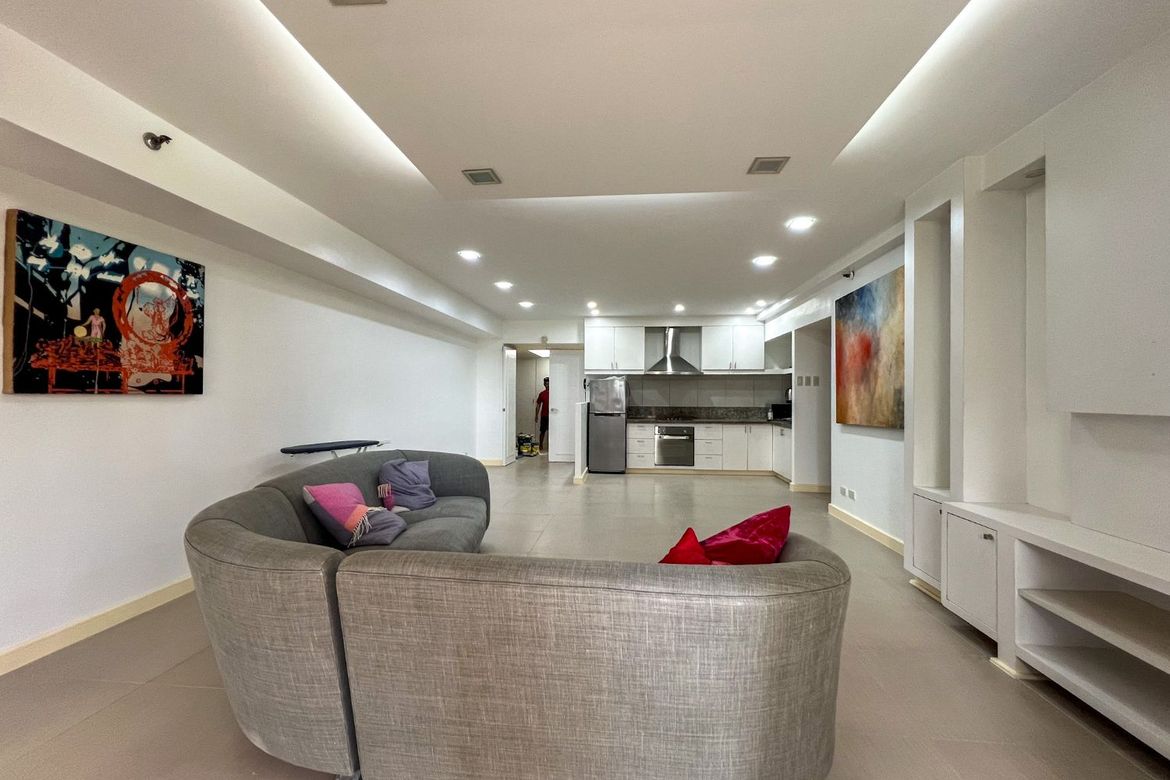 The Colonnade Residences-тегі 2 бөлмелі пәтер, Макати бизнес орталығы