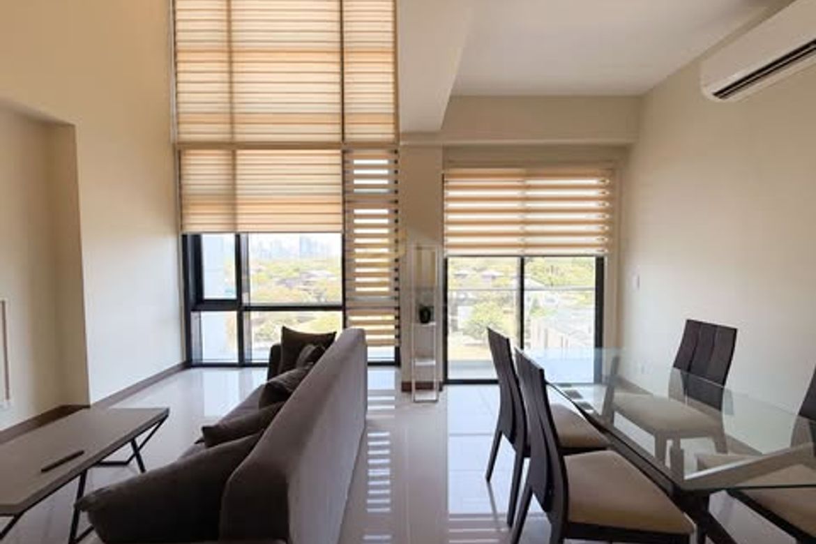 3 Bedroom Luxury Apartment in Albany Residences, Mckinley Taguig City