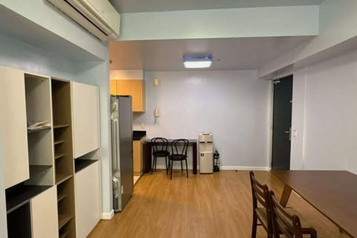 Толық жабдықталған 1 бөлмелі пәтер, Two Serendra, BGC, Тагиг қаласы